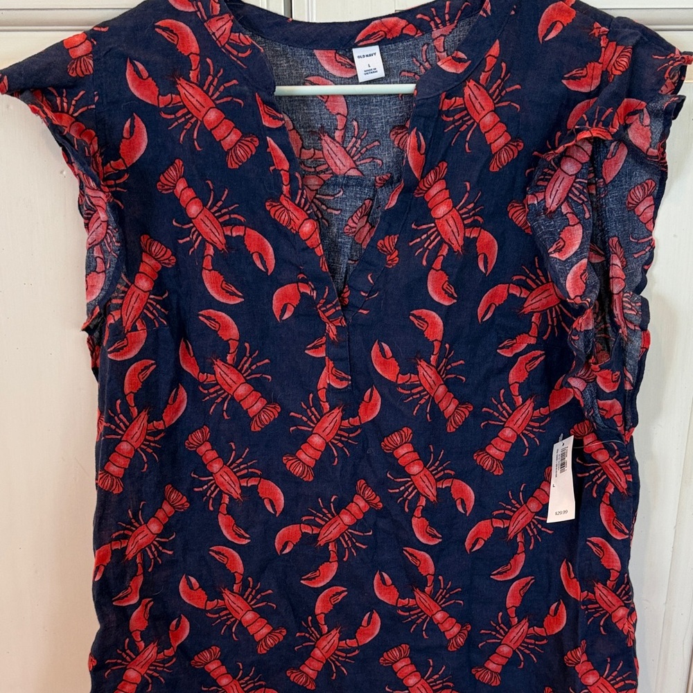 New Old Navy Navy and Red Lobster Print Blouse